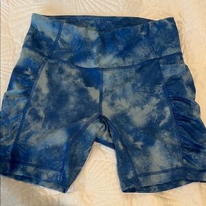 Lululemon Blue Tie-Dye Women's Shorts-Size Medium